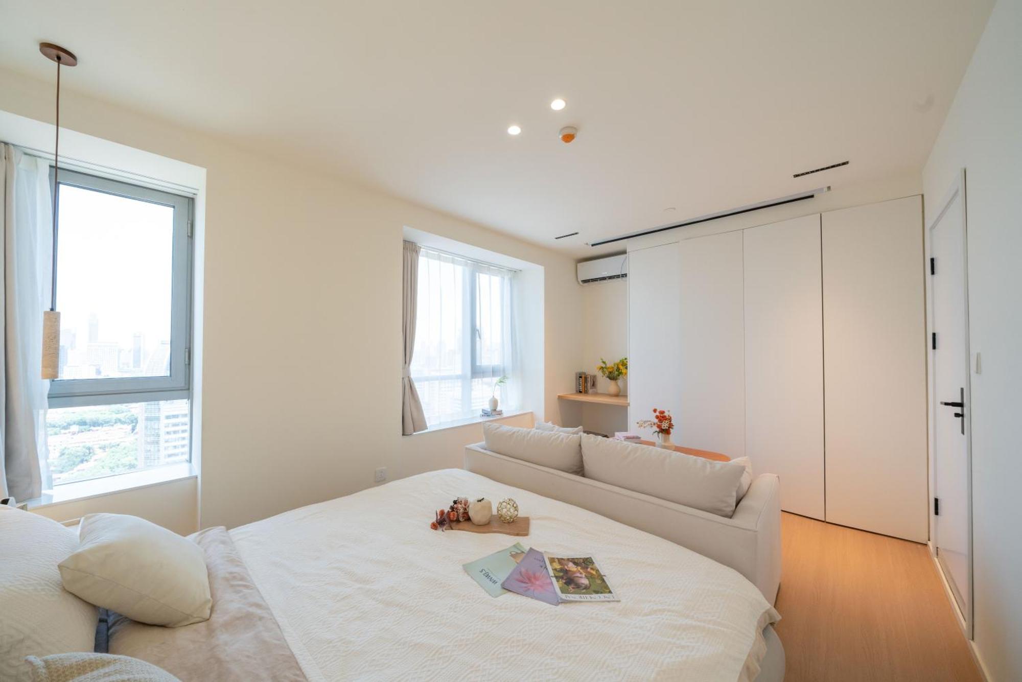 Apartment John's