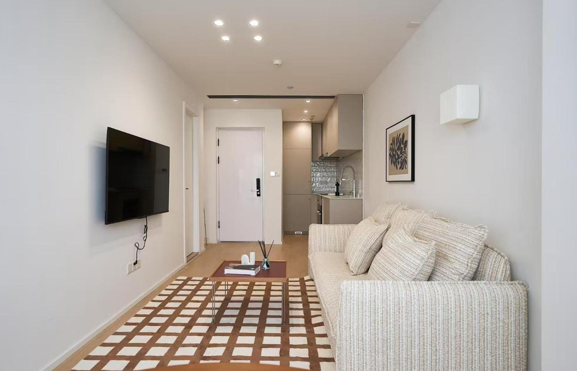 Apartment John's *
